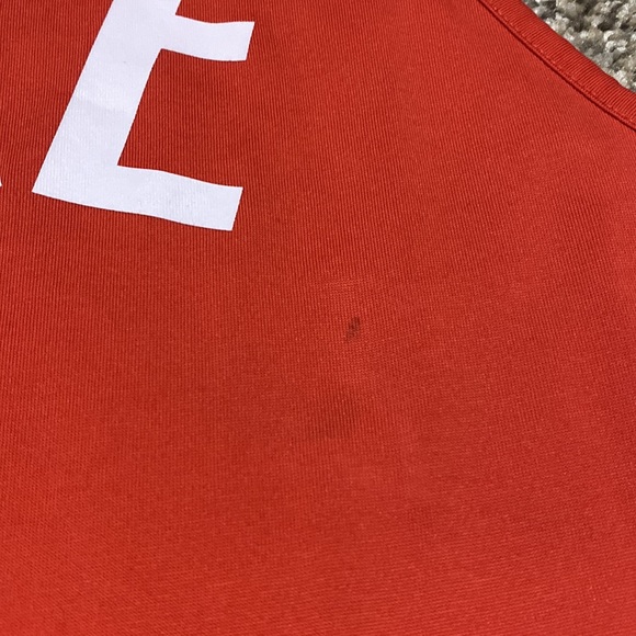 ‼️BUNDLE‼️ Nike Tank tops - Picture 3 of 14